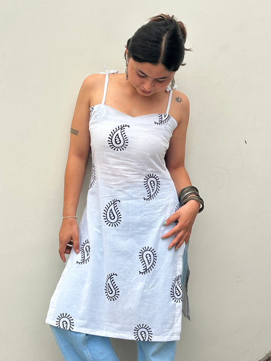 White Cotton Handblock Printed Sleeveless Kurti